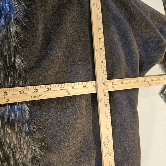 Nwt GRAY A BY ADRIENNE LANDAU QUEENS KIMONO WITH FAUX FUR TRIM MEDIUM - Picture 6 of 14